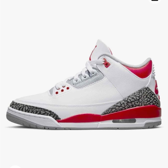 Nike Air Jordan 3 Retro ‘Fire Red’ 2022 GradeSchool Size 7Y - Picture 2 of 15